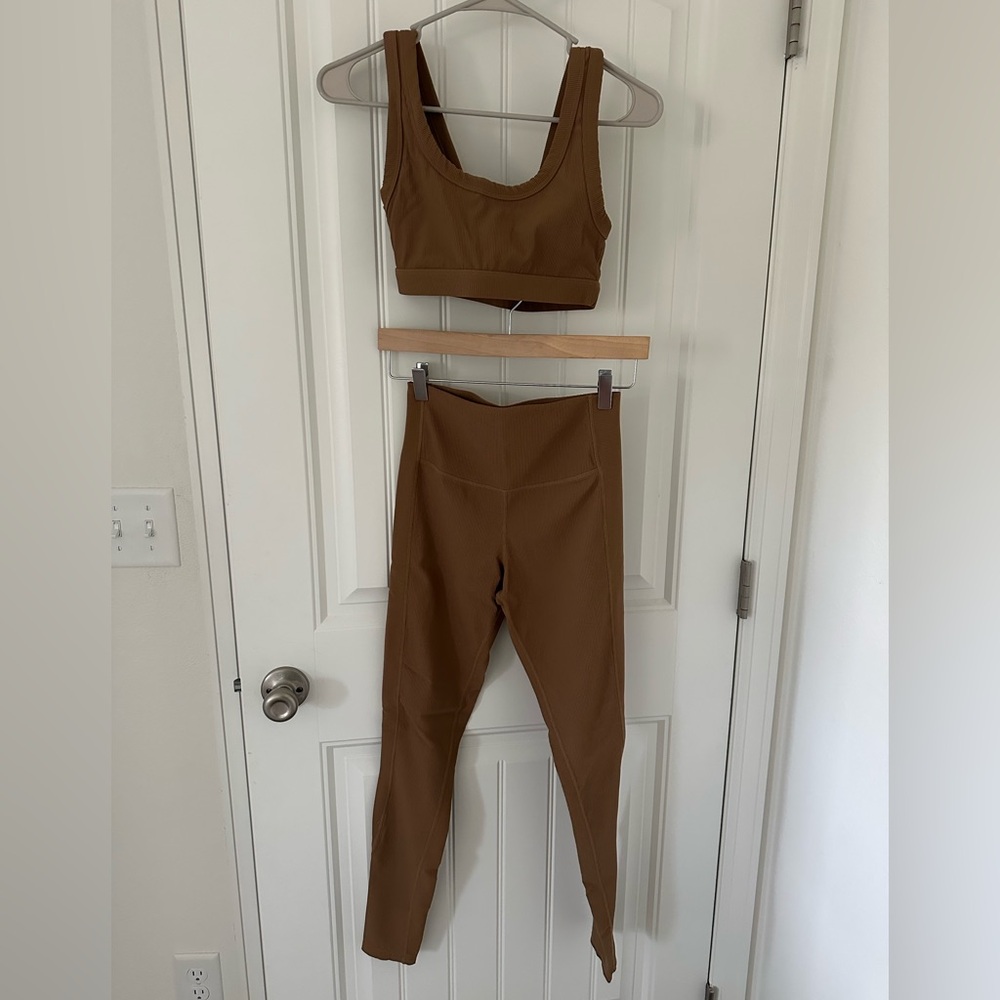 Glyder Directional Legging and Sports Bra - Almond